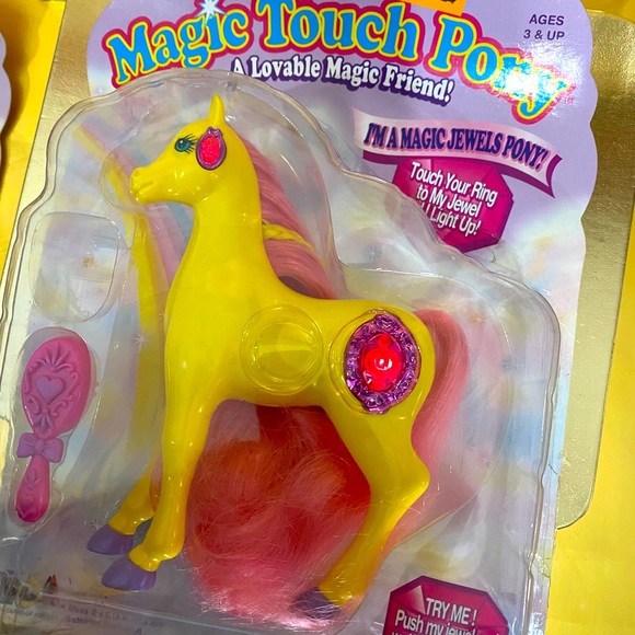 MAGIC TOUCH PONY VTG 90s MAGIC JEWELS PONIES, LIGHT UP & BLINK COLLECTION OF 4 - Picture 4 of 15
